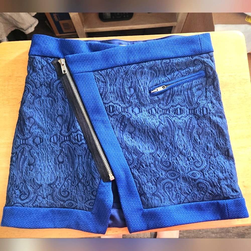 Mustard Seed Blue Lace Mini Skirt With Zipper Details